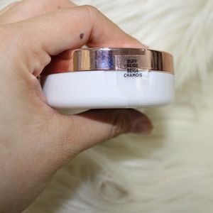 L'Oreal Makeup - L'oreal Lumi Buff Beige True Match Foundation L'Oreal Makeup - L'oreal Lumi Buff Beige True Match Foundation